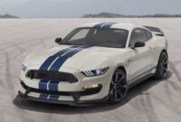 first drive 2022 ford mustang shelby gt 350