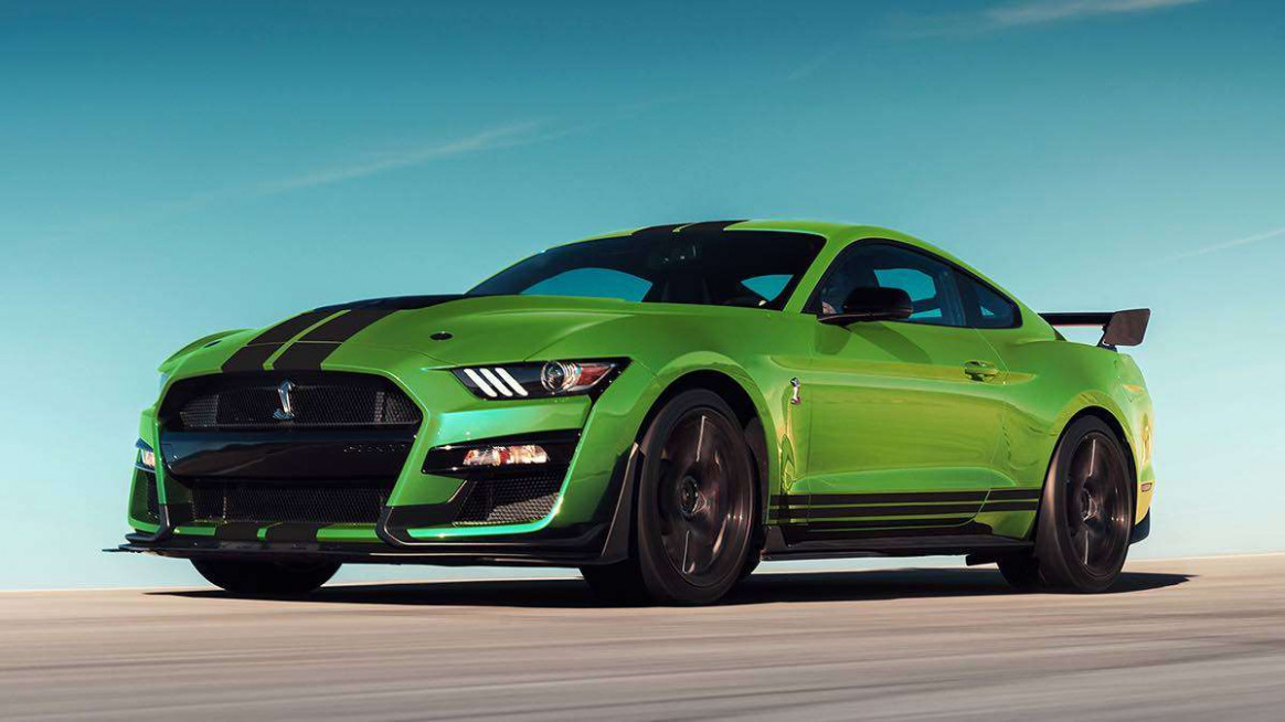 Reviews Ford Mustang Hybrid 2022