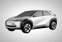 price and review toyota quantum 2022 model