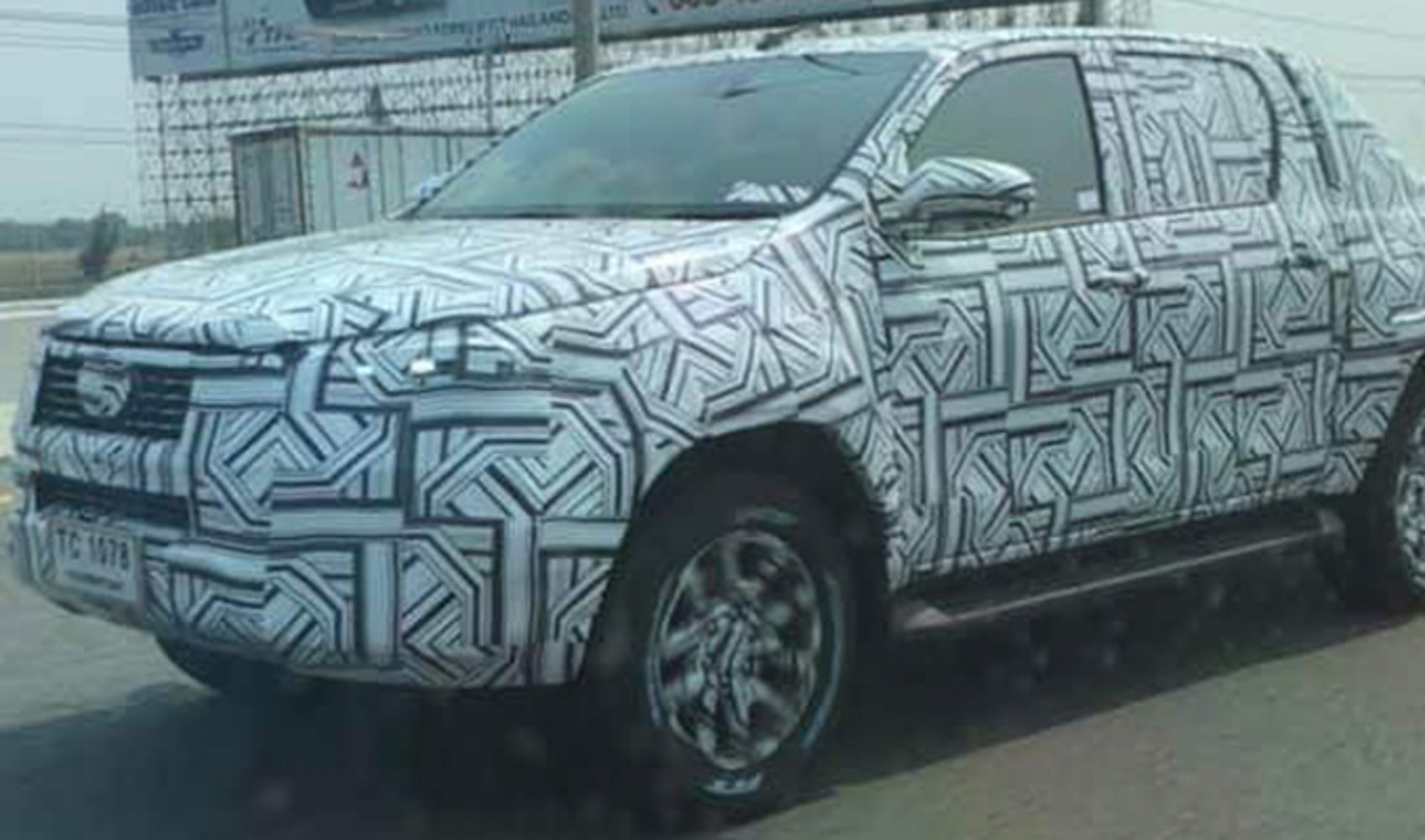 Redesign 2022 Toyota Hilux Spy Shots