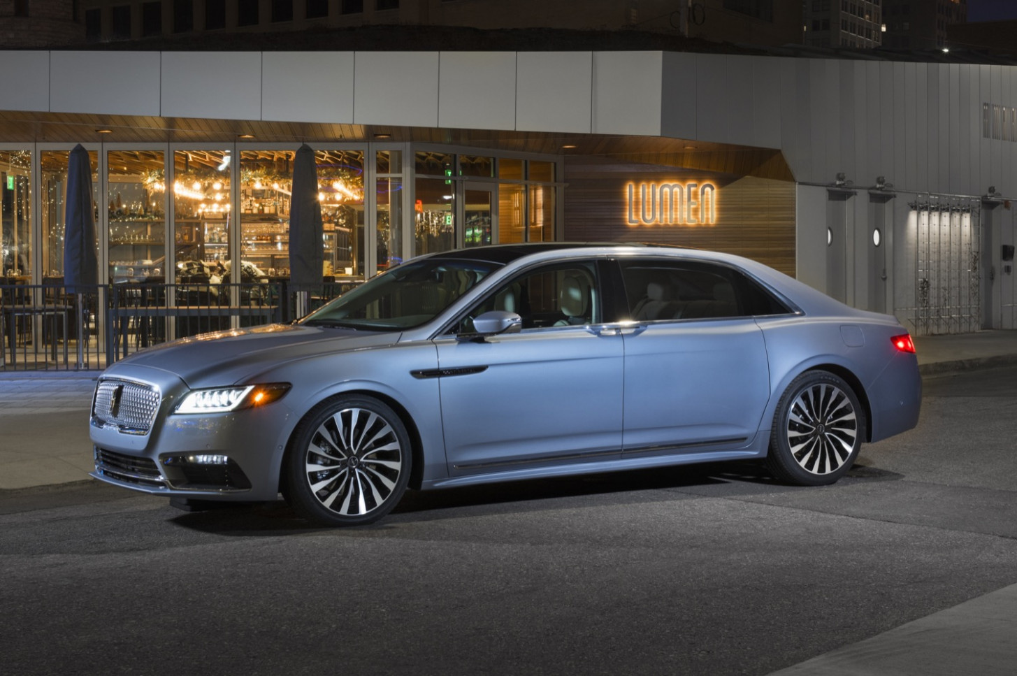 Review 2022 Lincoln Continental
