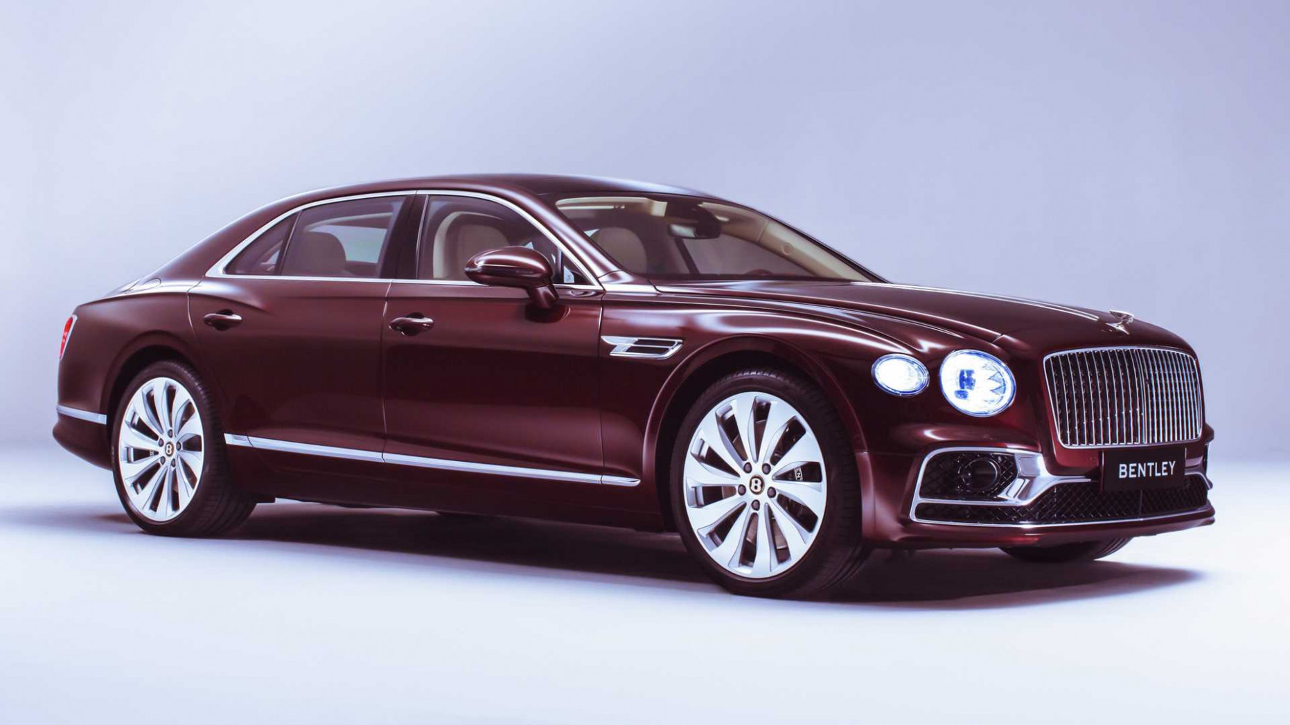 First Drive 2022 Bentley Flying Spur