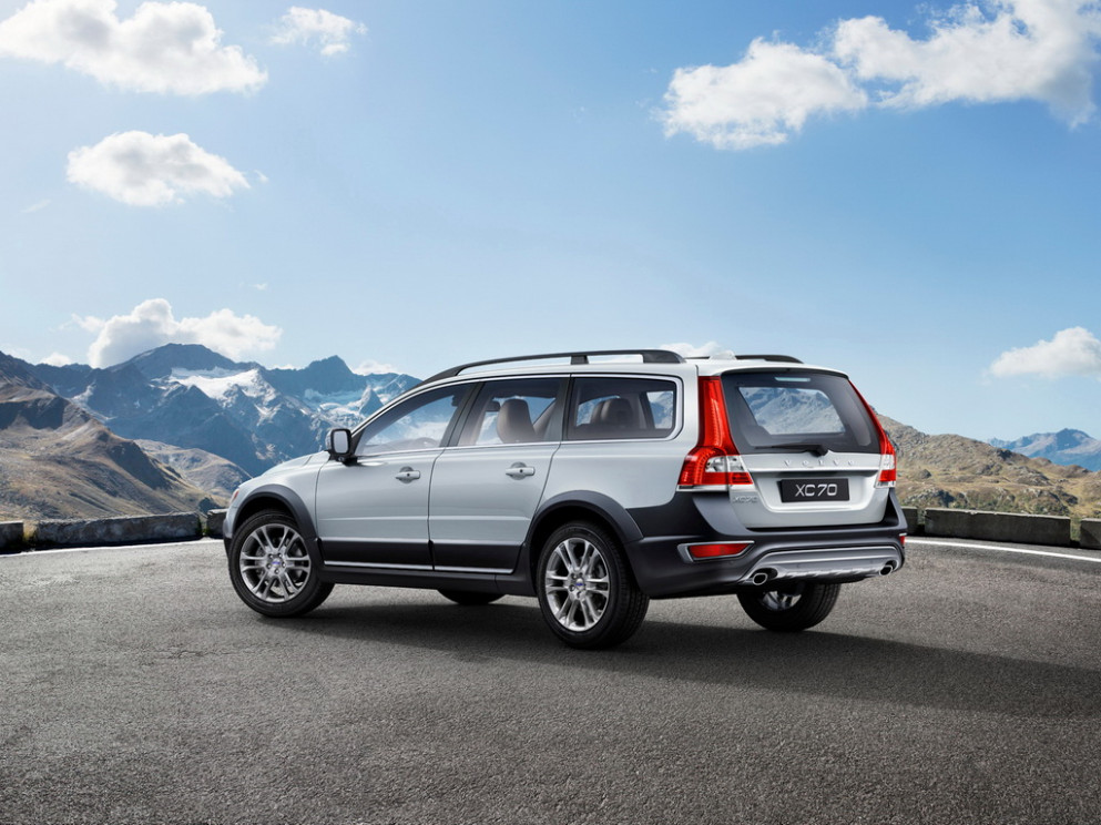 New Model and Performance 2022 Volvo Xc70 Wagon