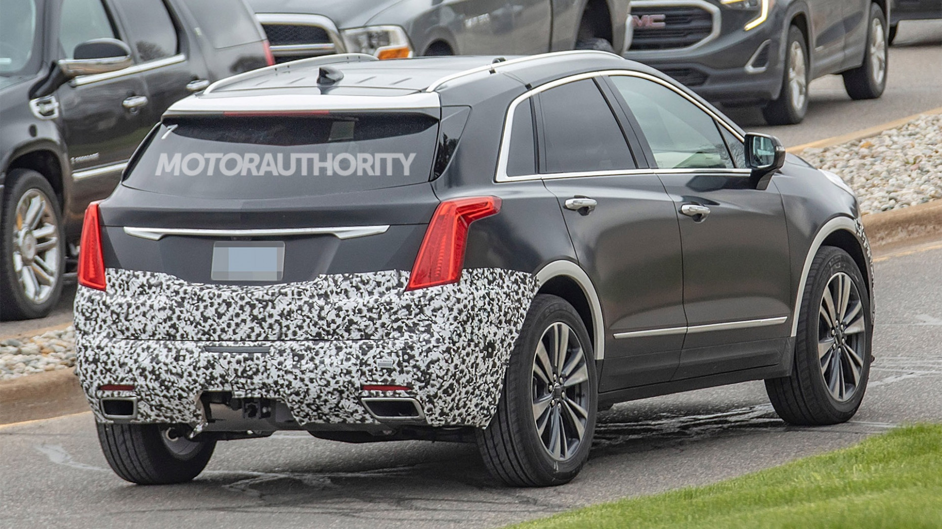 Concept and Review 2022 Spy Shots Cadillac Xt5