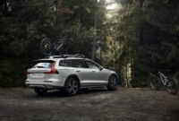 first drive 2022 volvo v60 cross country