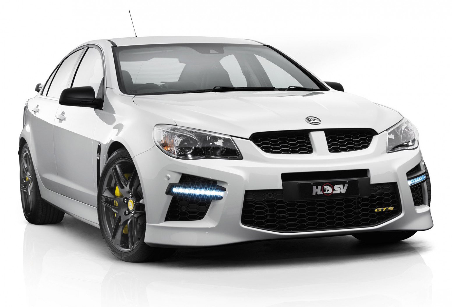 Picture 2022 Holden Commodore Gts
