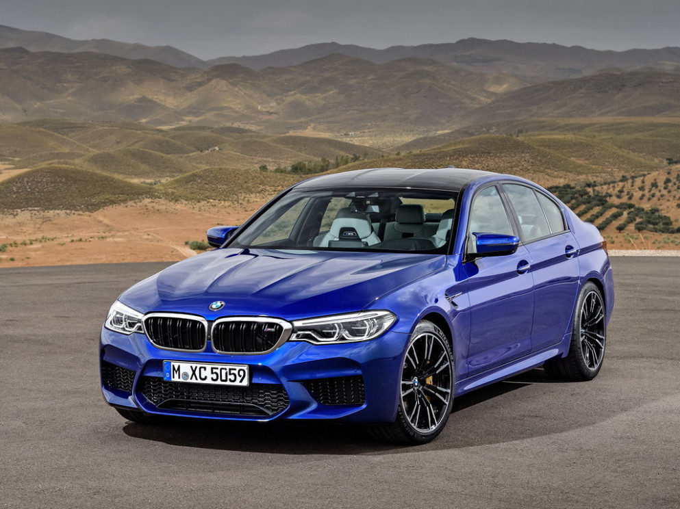 Redesign and Concept 2022 BMW M5