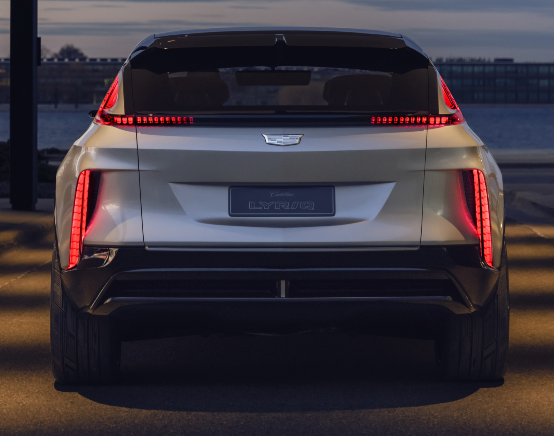 Pictures Cadillac Hybrid Suv 2022