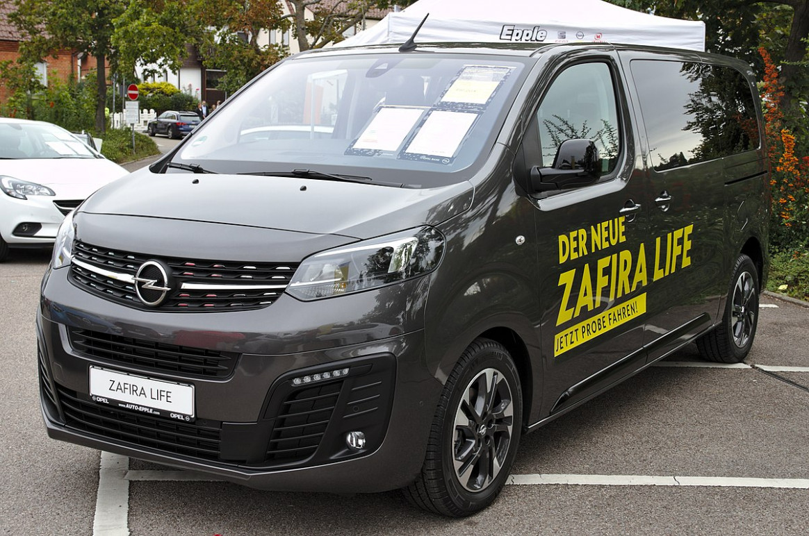 Spesification Opel Zafira 2022