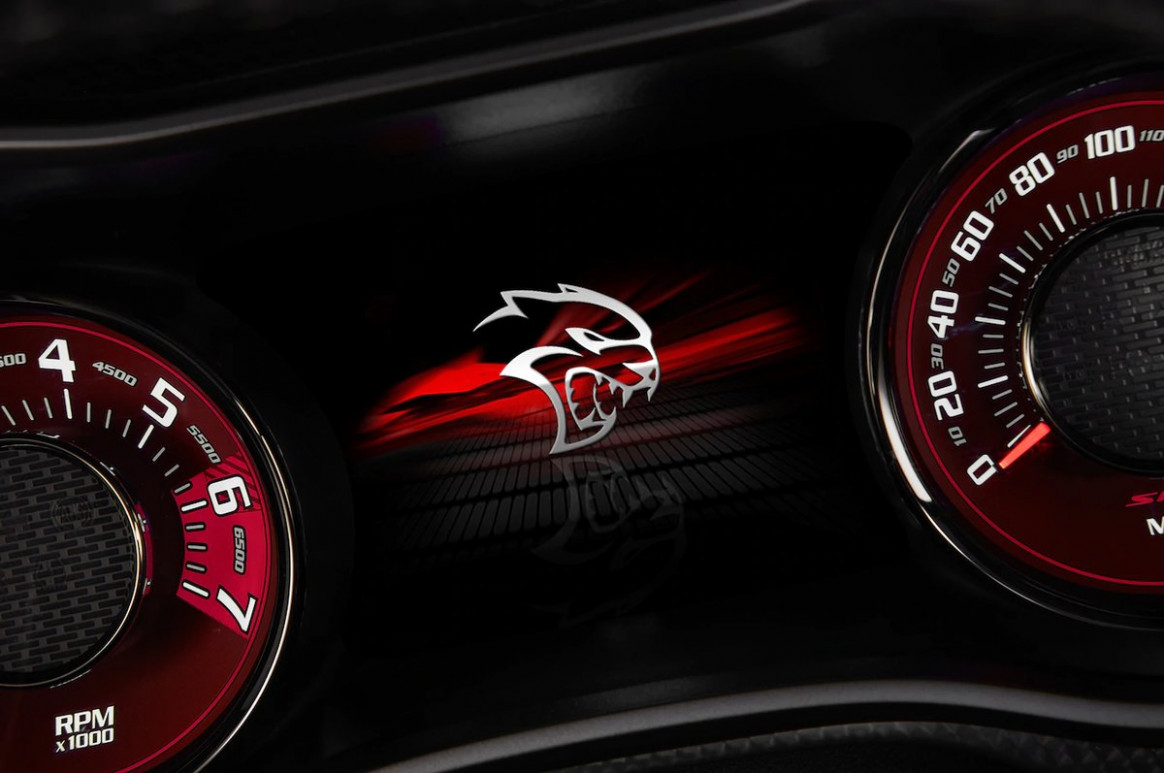 Redesign and Concept 2022 Dodge Challenger Red Eye