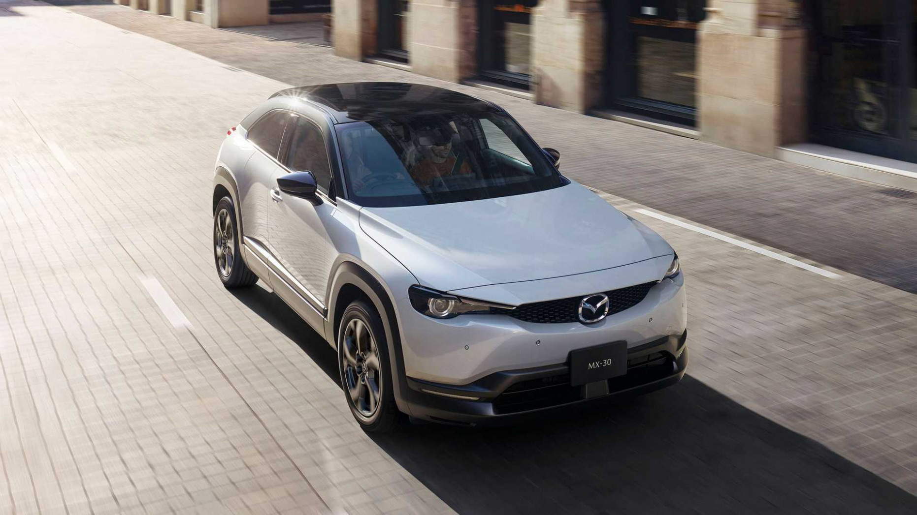 Photos Mazda Hybrid 2022