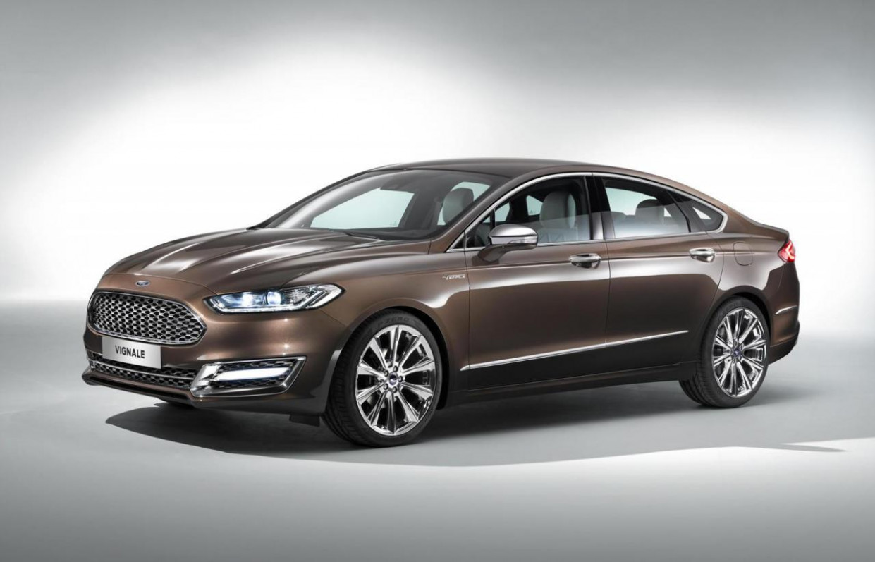 Speed Test 2022 Ford Mondeo Vignale