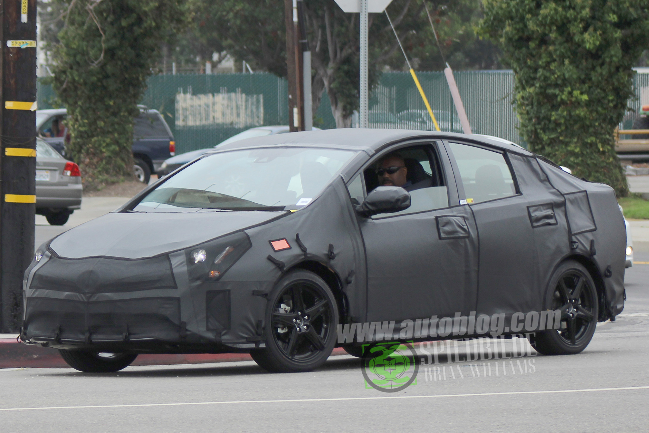 Concept and Review Spy Shots Toyota Prius