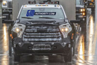 3 Silverado Hd Dually Reveals New Grille, Front End 2023 Chevrolet Grill
