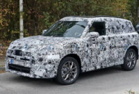 4 Mini Countryman Spied For The First Time Looking Large And In 2023 Mini Countryman