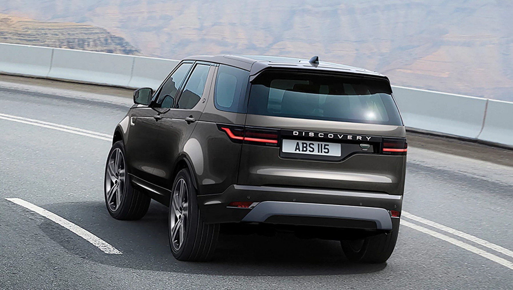 Pictures 2023 Land Rover Discovery Sport