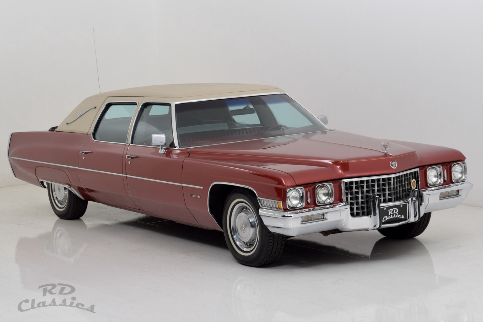 Research New 2023 Cadillac Fleetwood Series 75