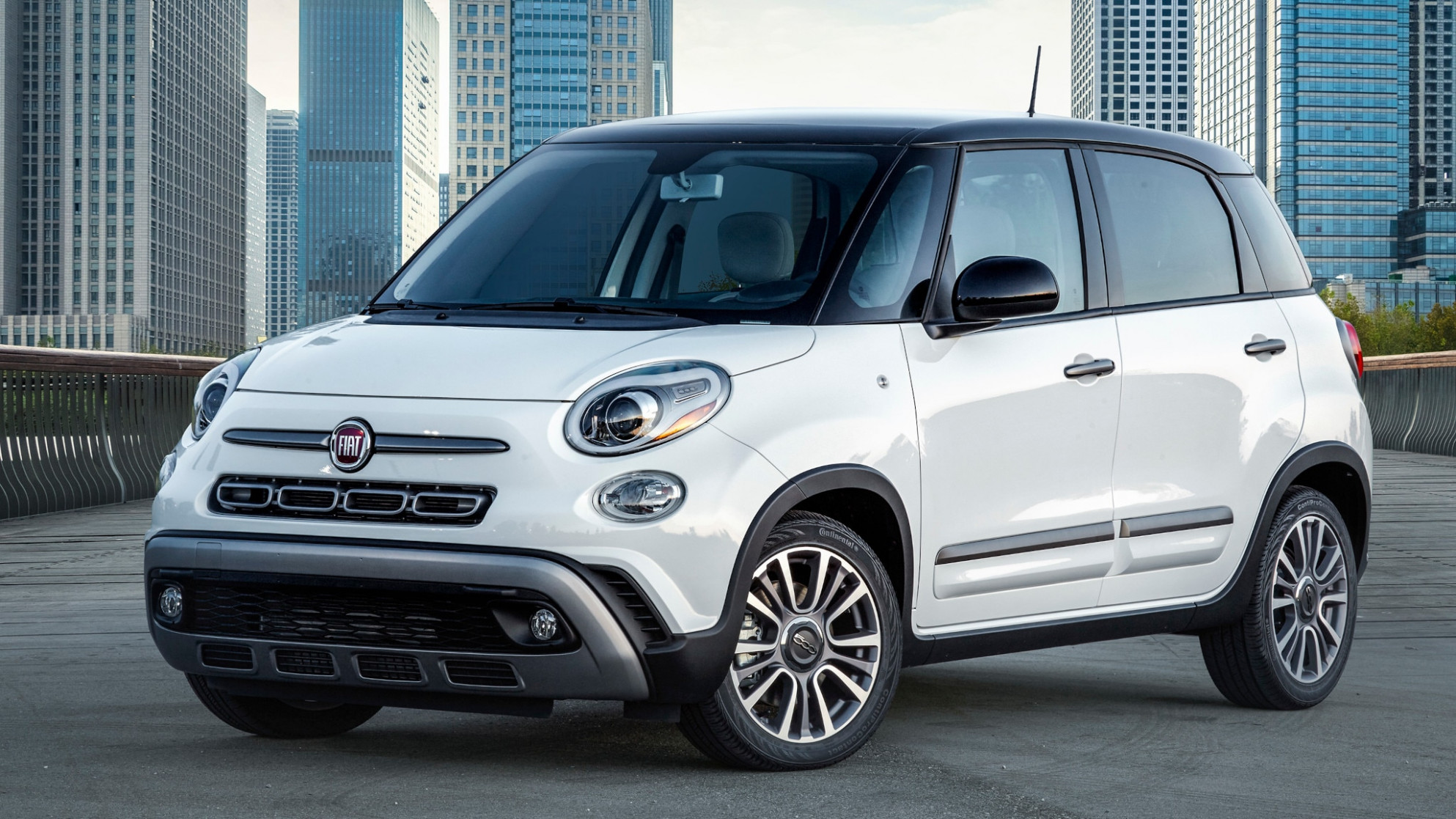 Redesign and Concept 2023 Fiat 500L