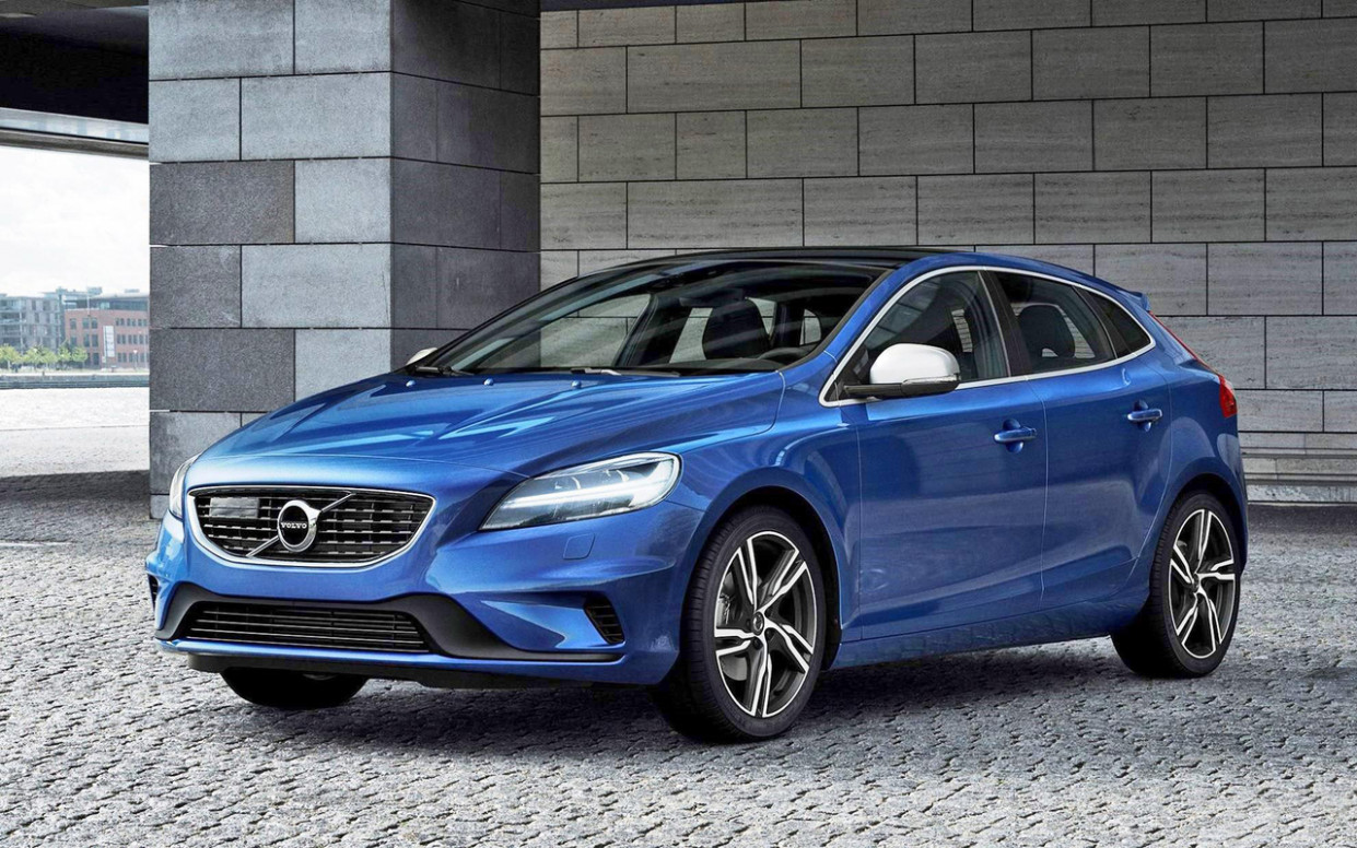 Formacar: Volvo V4 Coupe/suv Confirmed For 4 Volvo S40 2023