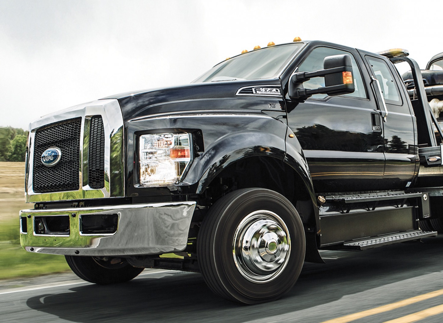 Configurations 2023 Ford F650