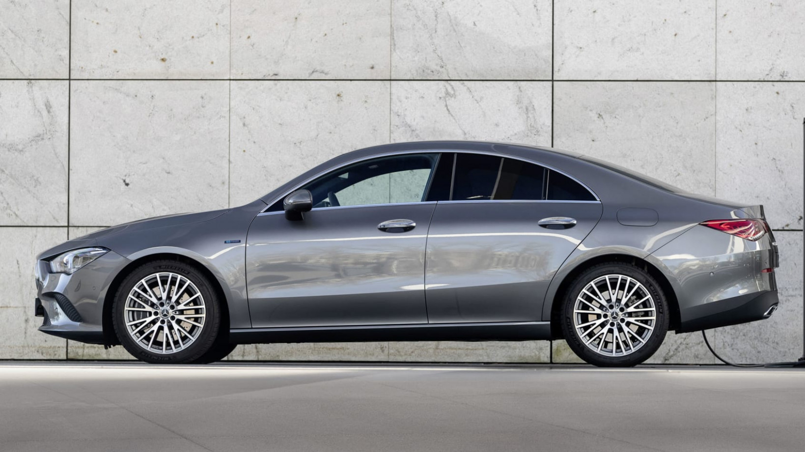 Price and Review 2023 Mercedes CLA 250