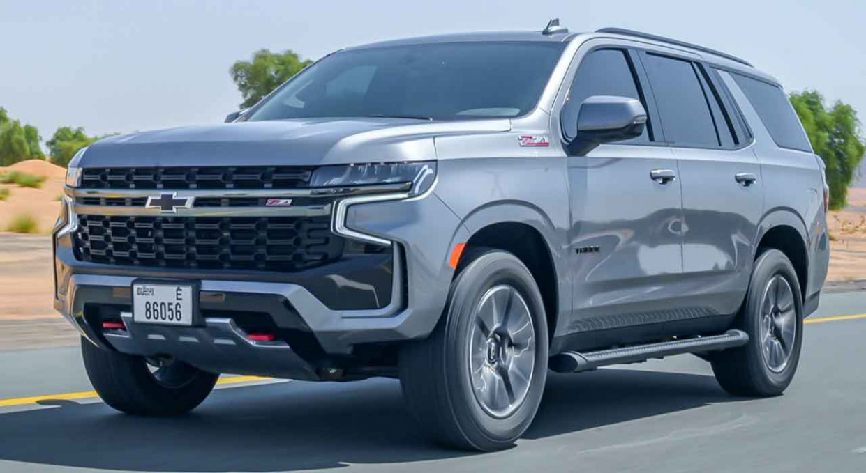 Research New 2023 Chevy Suburban Z71