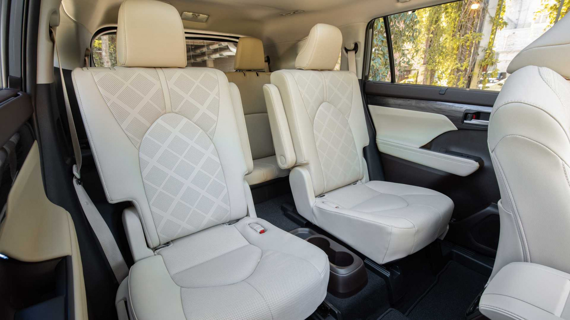 Redesign and Review Toyota Highlander 2023 Interior