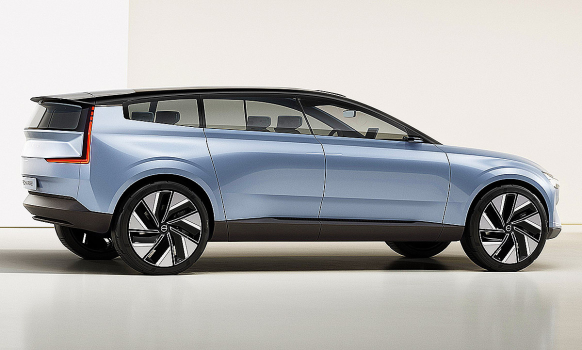 Spy Shoot Volvo Electric Cars By 2023