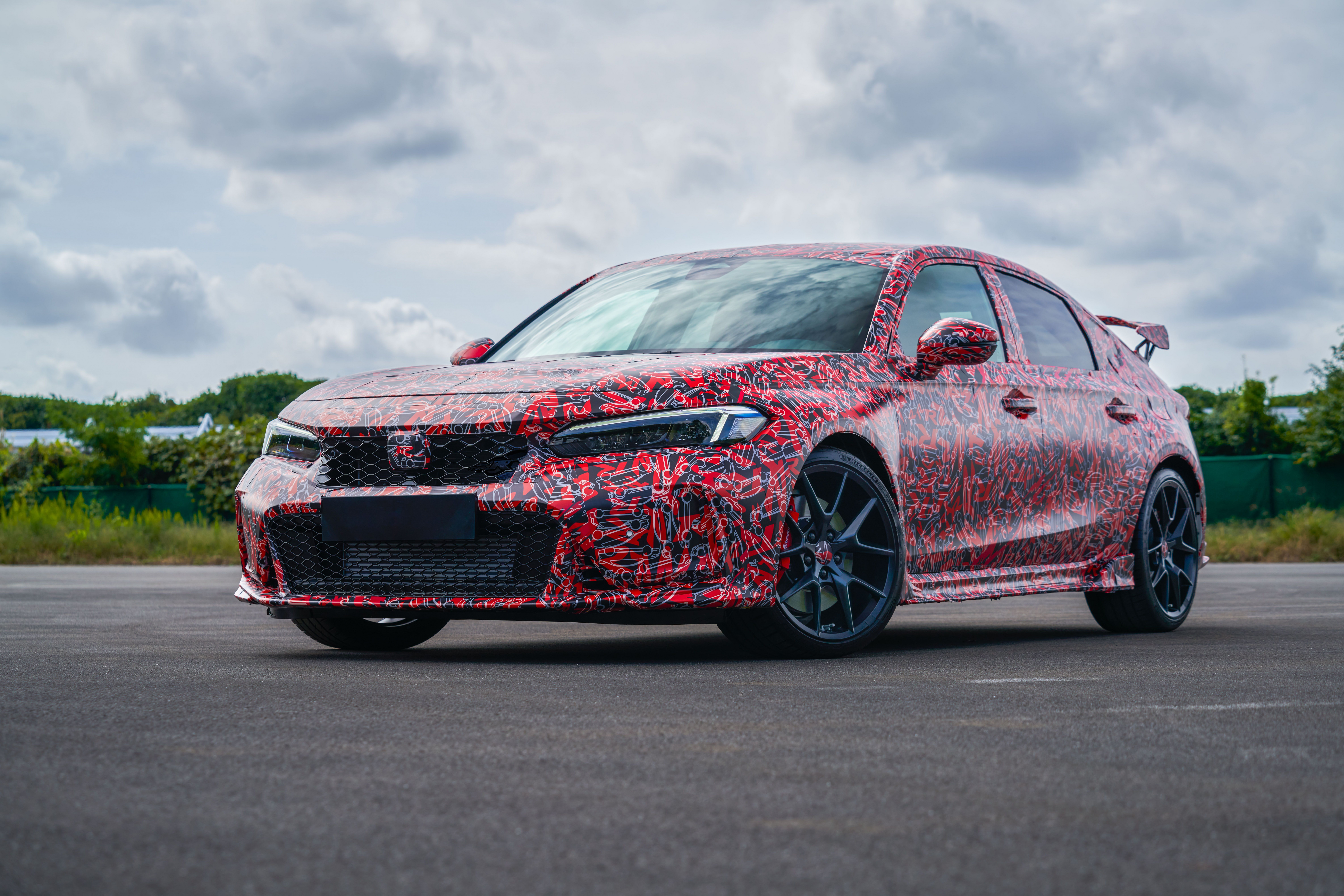 3 Honda Civic Type R Shown In Official Camouflaged Pictures 2023 Civic Type R