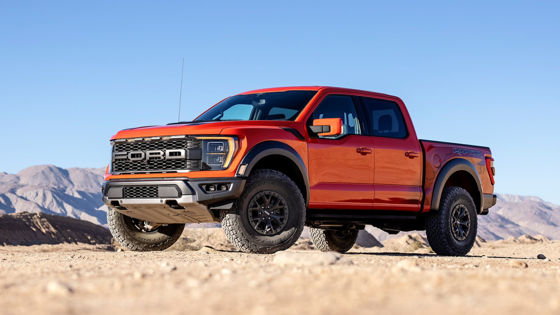 Pictures 2022 ford raptor price