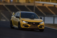 4 honda civic type r review, pricing and specs how fast is a honda civic type r