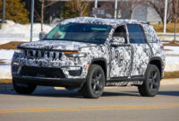 4 jeep grand cherokee spied showing imposing new look 2023 jeep grand cherokee led headlights