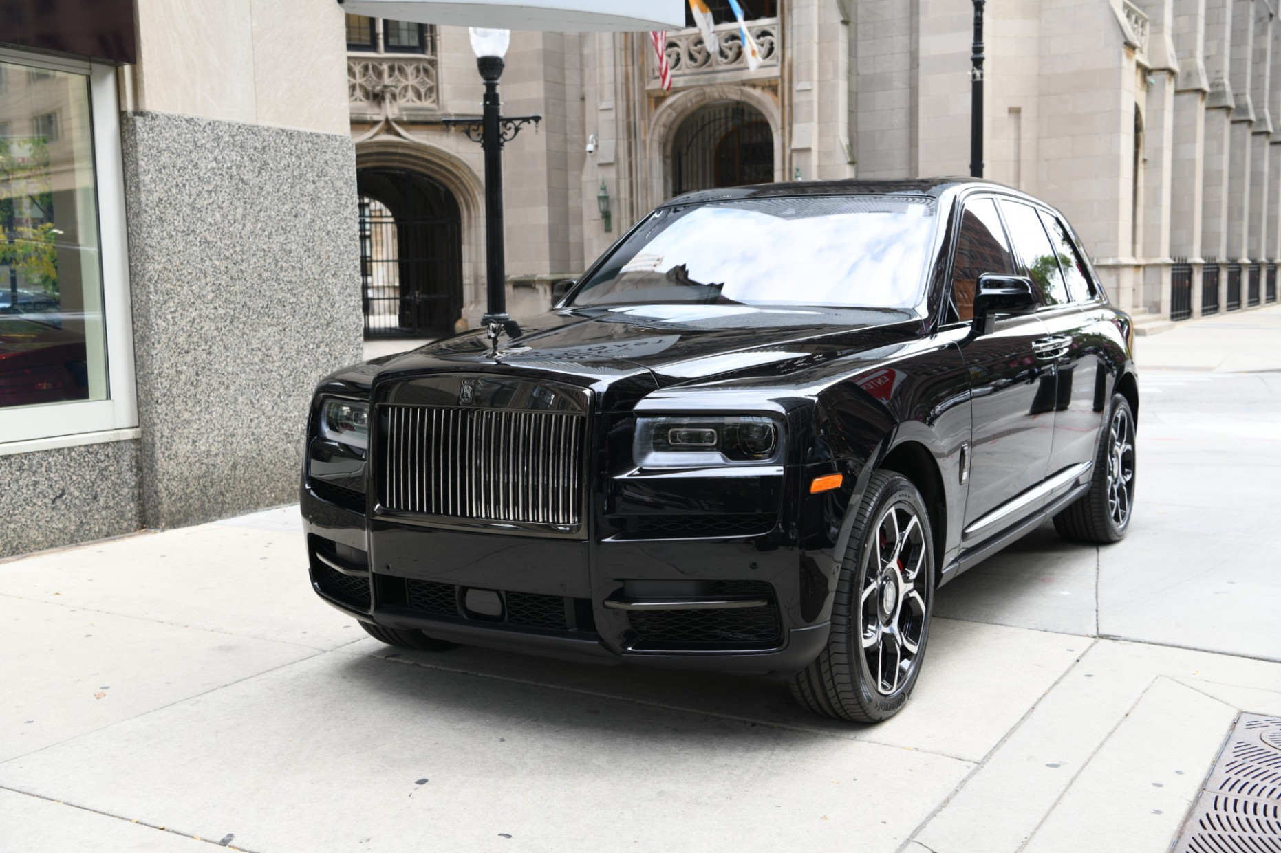 Performance and New Engine rolls royce cullinan black badge for sale