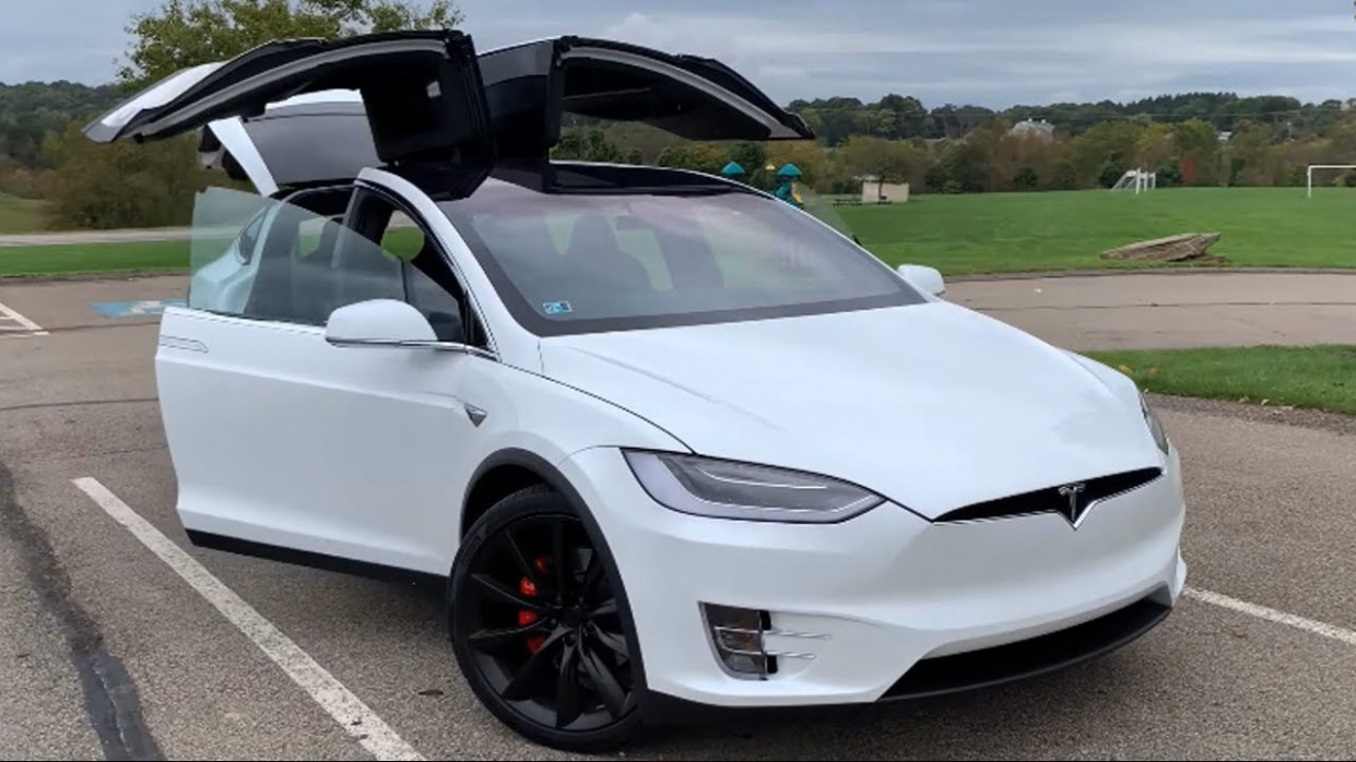 Specs and Review tesla 2022 model x
