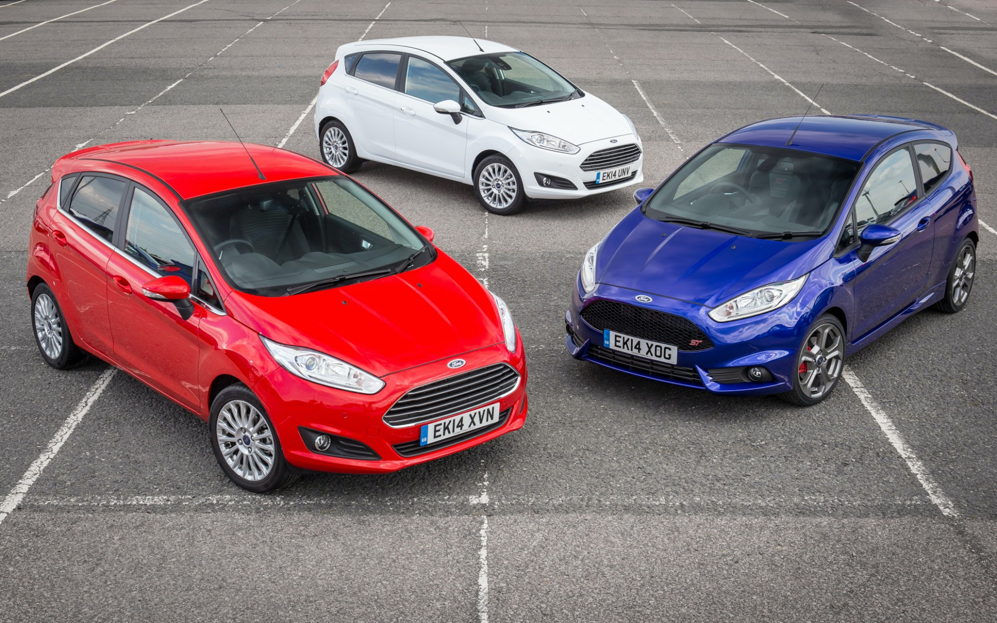 Pictures length of ford fiesta