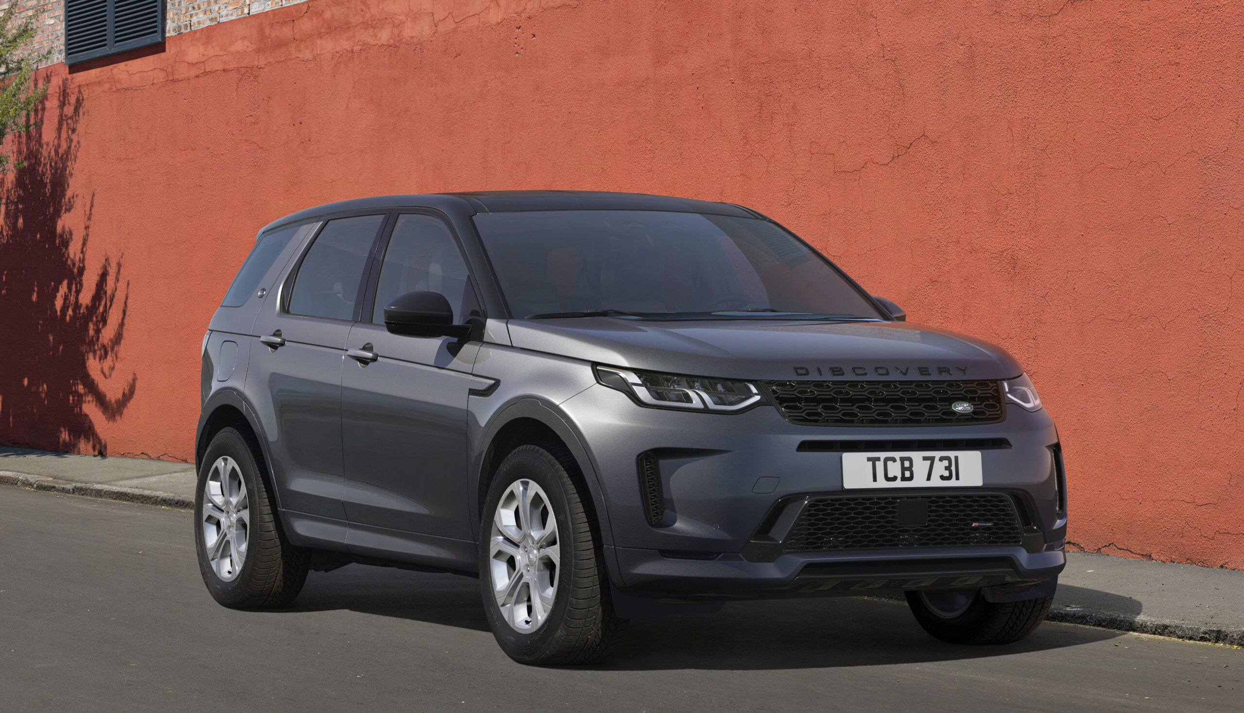 First Drive land rover discovery sport length