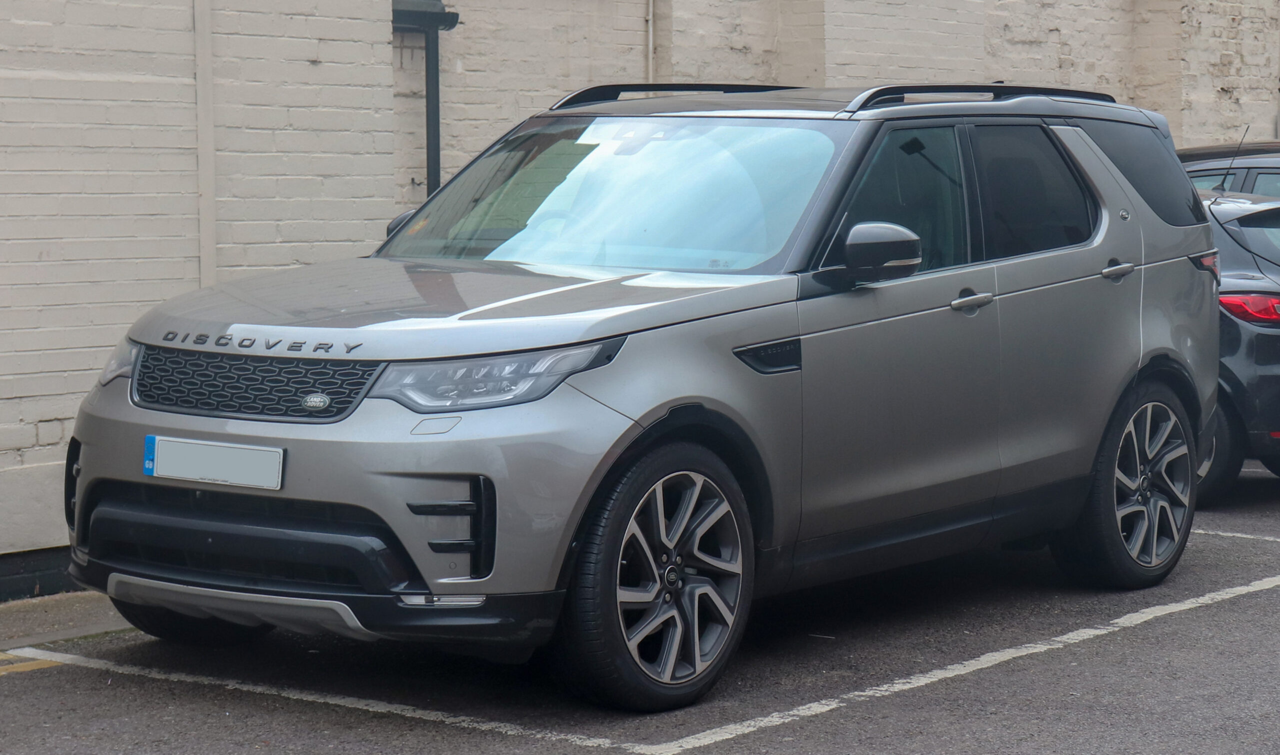 Pictures land rover discovery specs
