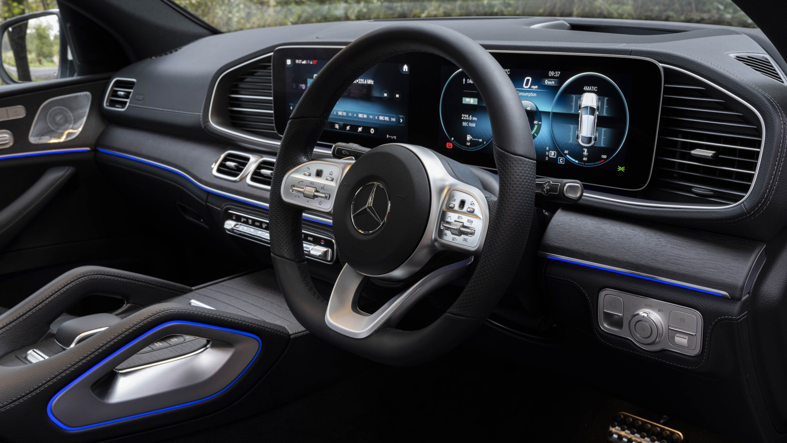 Speed Test mercedes gle coupe interior