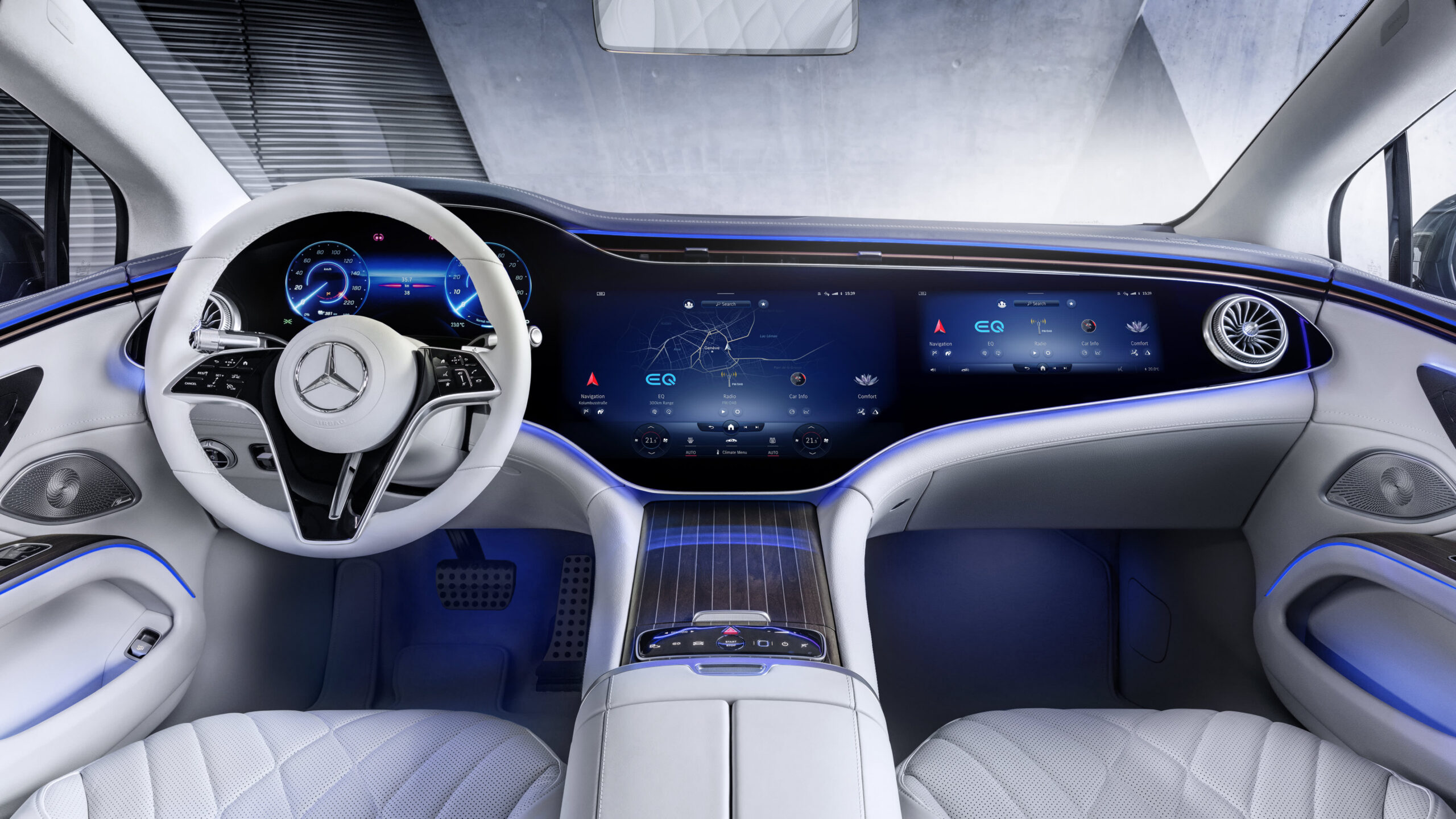 Mercedes Benz Unveils New Flagship Eqs Electric Sedan To Take On Tesla Mercedes Electric Car Eqs