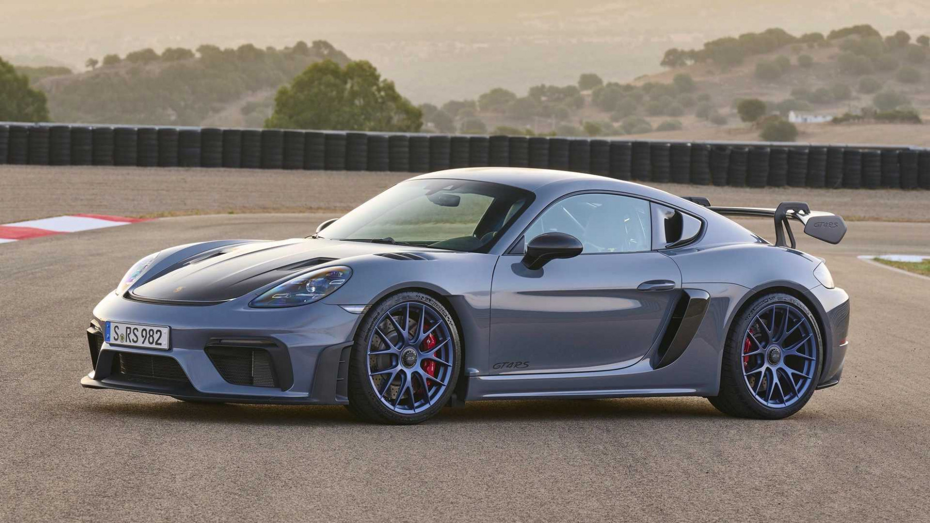 Review and Release date 2023 porsche 718 cayman gt4