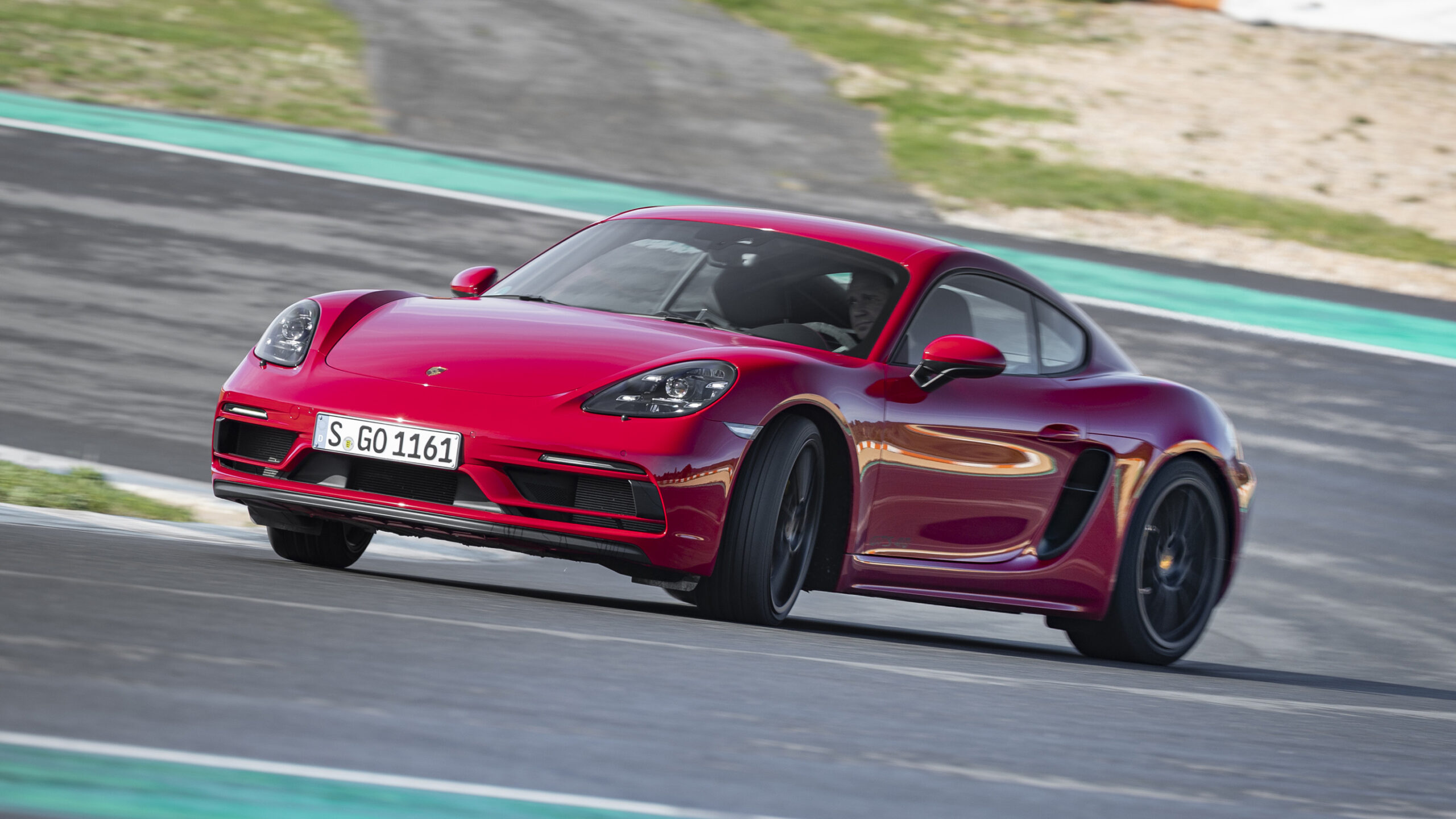 Specs and Review cayman gts 4.0 review