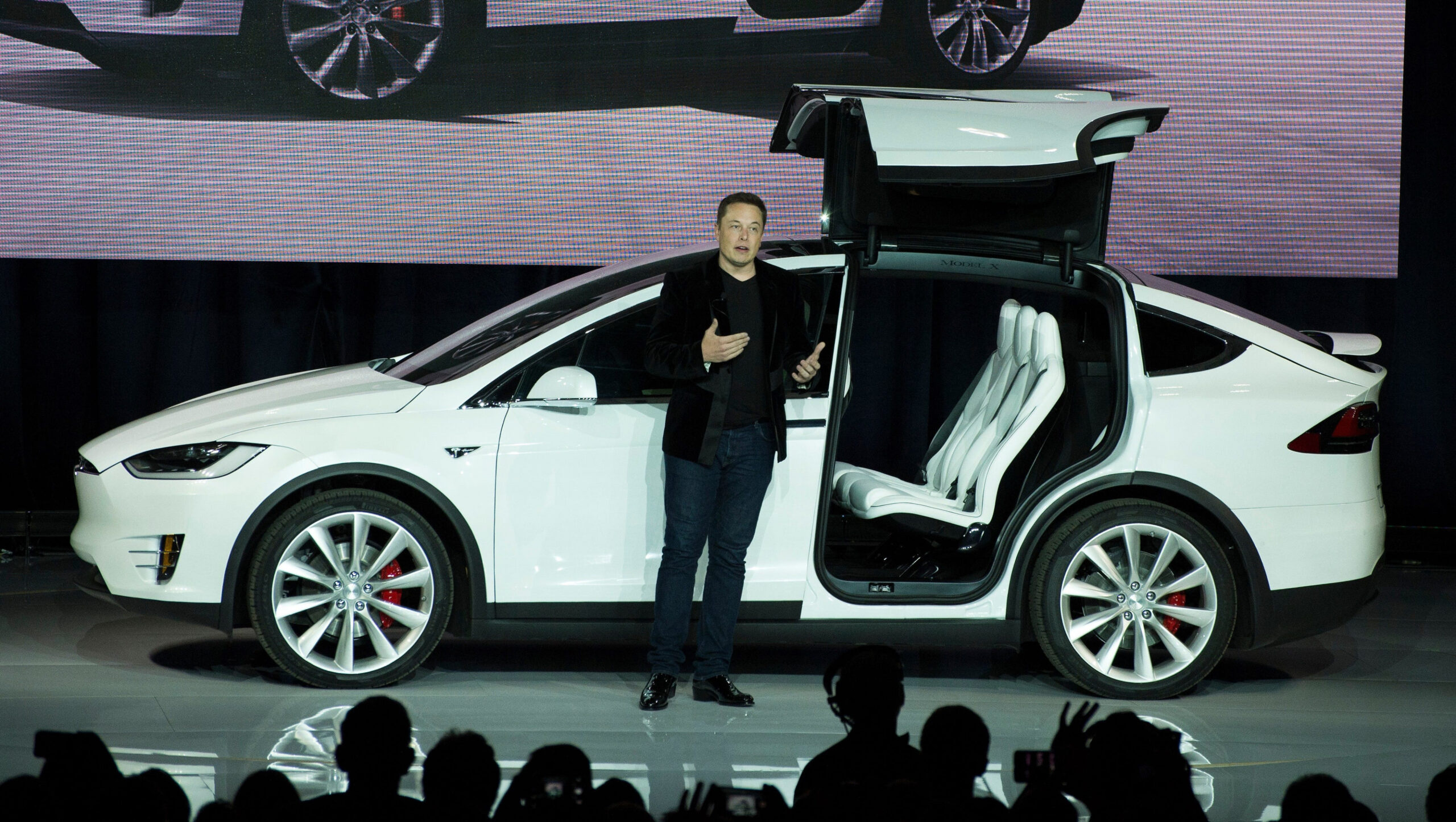 Redesign and Concept price for tesla model x