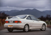 tested: 5 acura integra type r rewards enthusiasts at 5 rpm acura integra type r