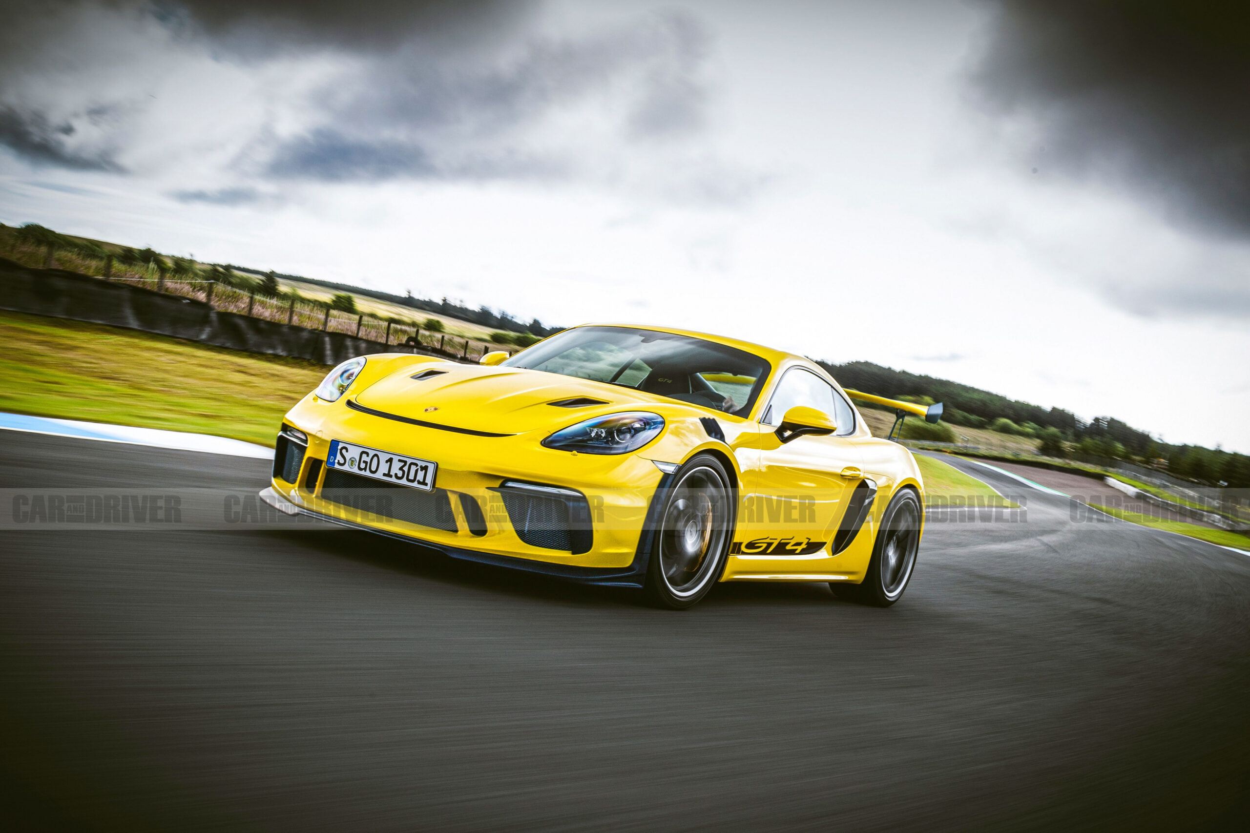 Redesign and Review 718 cayman gt4 rs