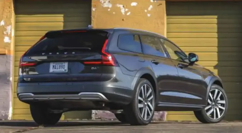 Volvo V90 2025 Price, Specs, and Release Date